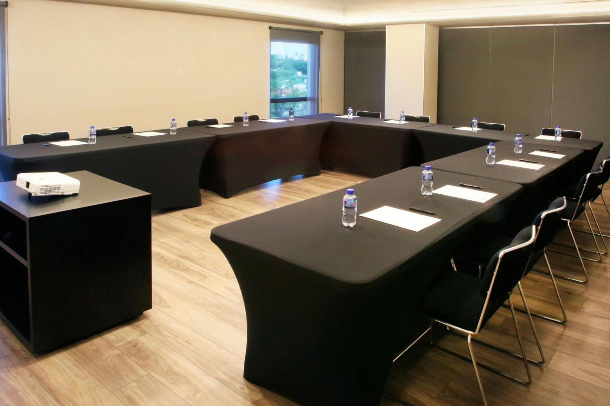 City Express Plus By Marriott Tampico Exterior foto
