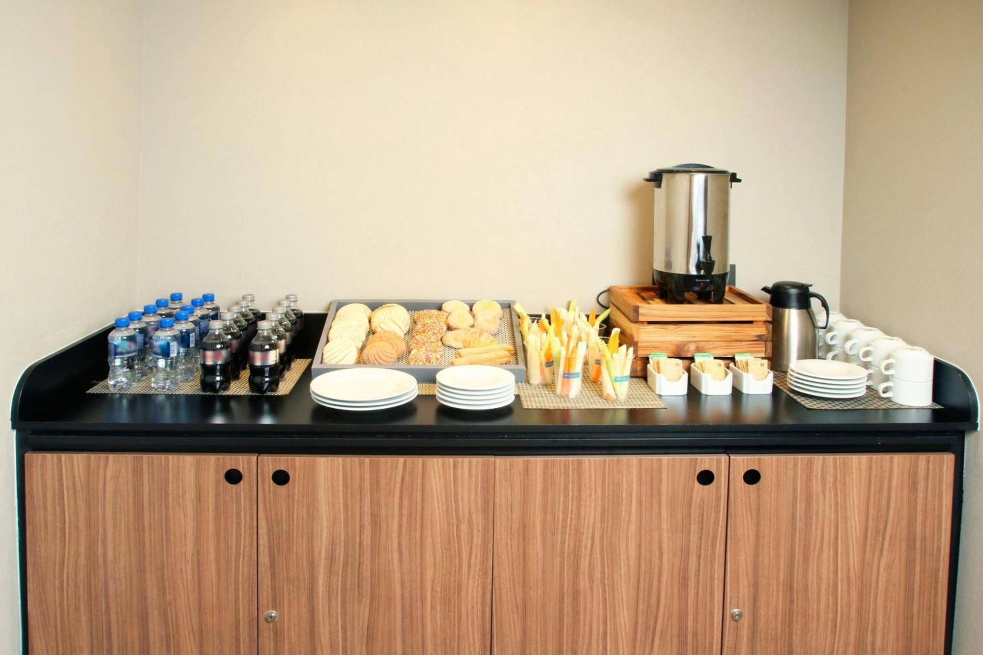 City Express Plus By Marriott Tampico Exterior foto